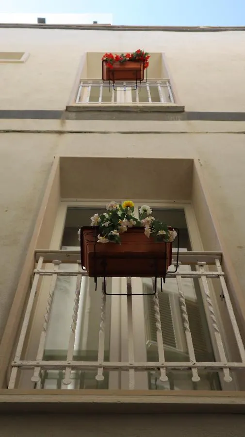 Couette-café Aura b&b Bari Italie