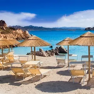 Cala Lunga 4*, La Maddalena (Sassari) Italië